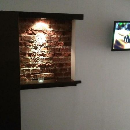 Z Prywatnym Ogrodkiem Centrum 옐레니아구라 외부 사진
